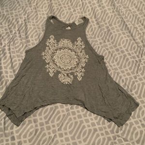 EUC mandala shark bite hem tank